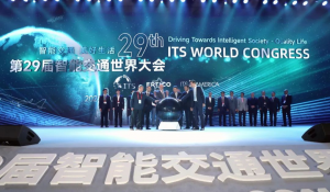 智加科技无人重卡在S17完成全球首次示范运营-物流之家