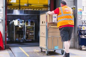 Royal Mail英国皇家邮政 推出全新国际大件包裹服务-物流之家