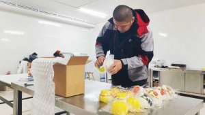 威海顺丰开通“国际业务个人寄” 助力文登花饽饽出海新加坡-物流之家