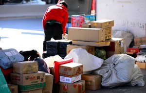 快递新规出台:未经同意扔驿站,最高罚3万-物流之家