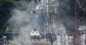 孟加拉国全境施行封锁举措，其港口与机场的货运业务陷入停滞状态，该国经济发展的巨轮究竟应如何运转？-物流之家