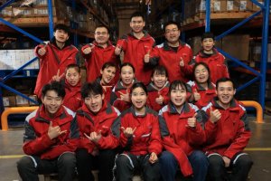 刘强东采取行动,京东物流实现盈利达数十亿,其股票涨幅达 21%-物流之家