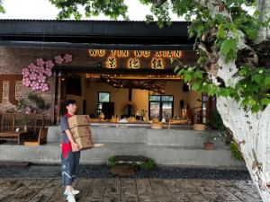 京东快递五一期间增设数百揽收点 提供行李随寄等服务-物流之家