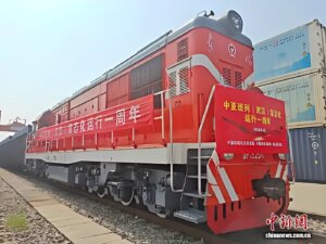 中亚班列（武汉）运行一年 实现双向贸易高效畅通-物流之家