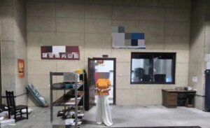 取快递时陌生人提醒“你还有一个快递没拿”，女子趁机偷10多件快递回家-物流之家