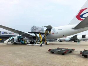 上海浦东机场智汇港航空智能货站正式投运-物流之家